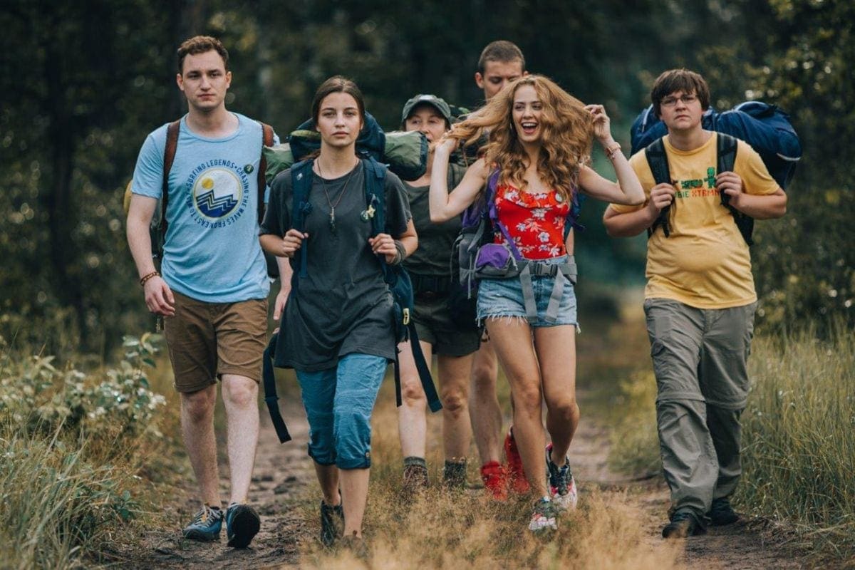 Film Nobody Sleeps In The Woods Tonight Netflix's Nobody Sleeps in the Woods Tonight Review: There are Always