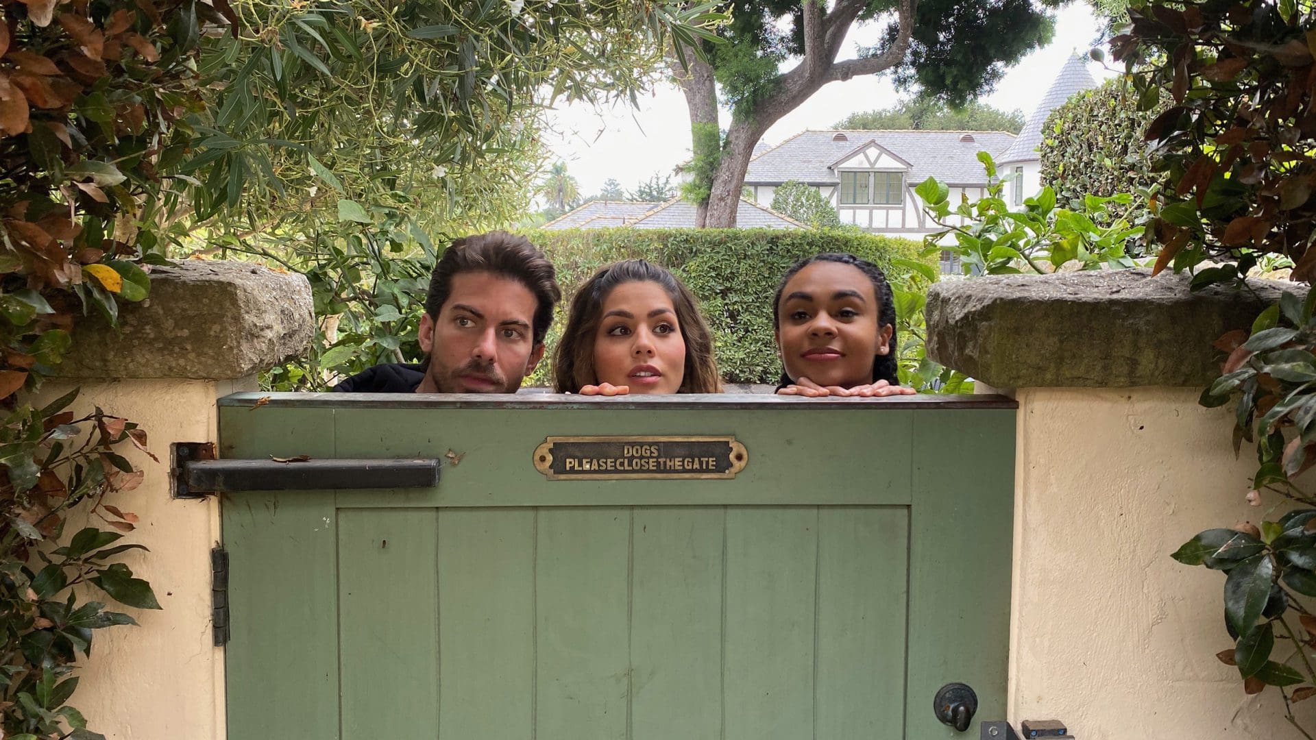 Netflix's The World's Most Amazing Vacation Rentals Season 2 Review