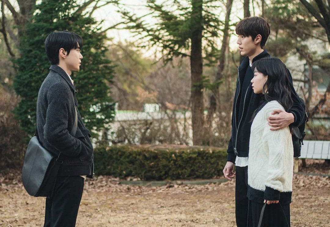 Still From Dear X Who Doesn't Love Me Episode 4