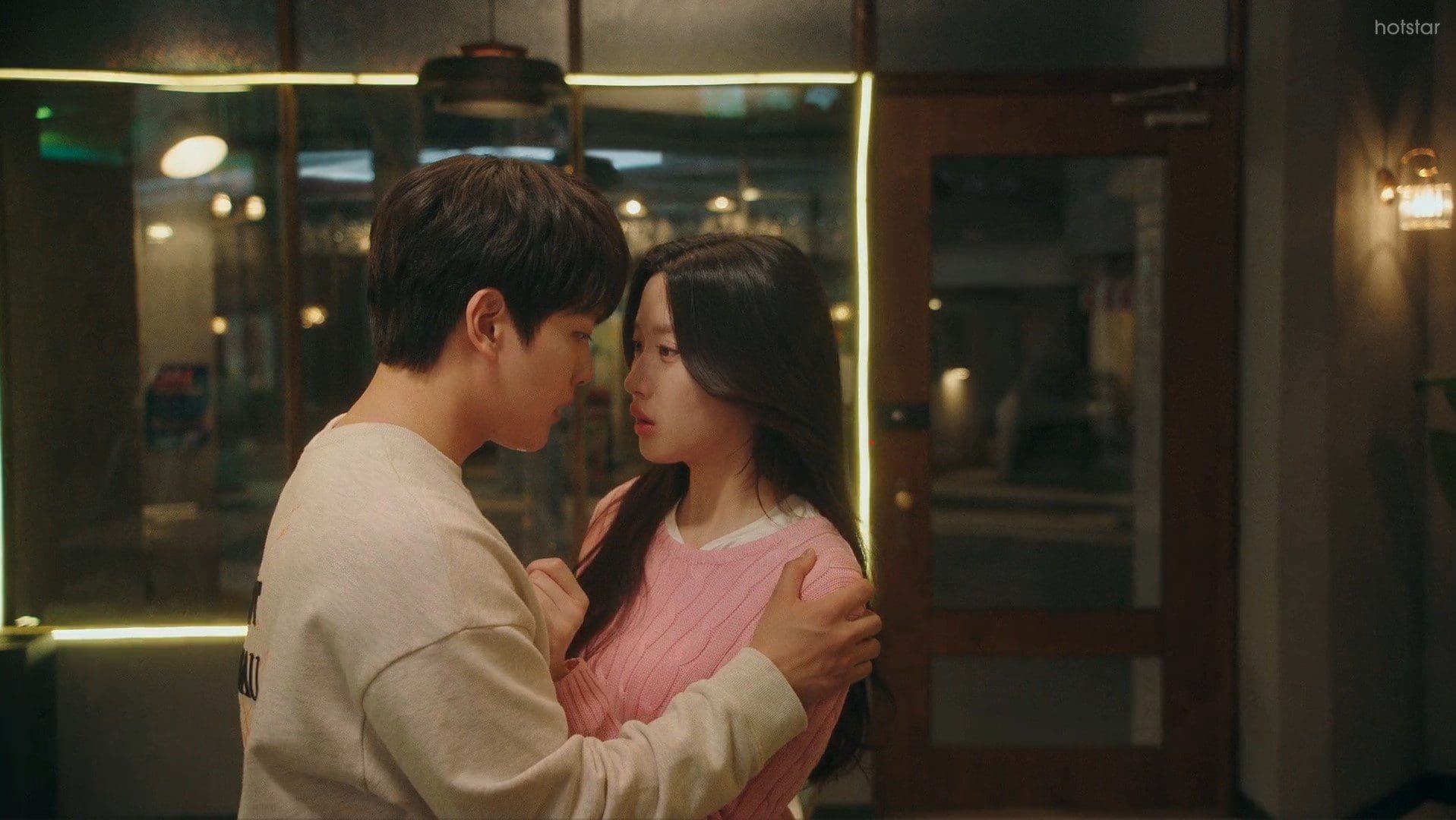 Link Eat Love Kill Episode 10