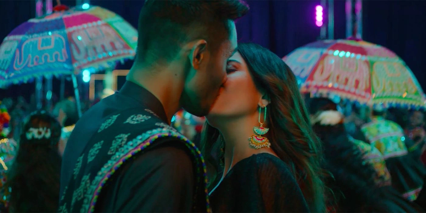 Maja Ma Review: Ritwik Bhowmik, Barkha Singh