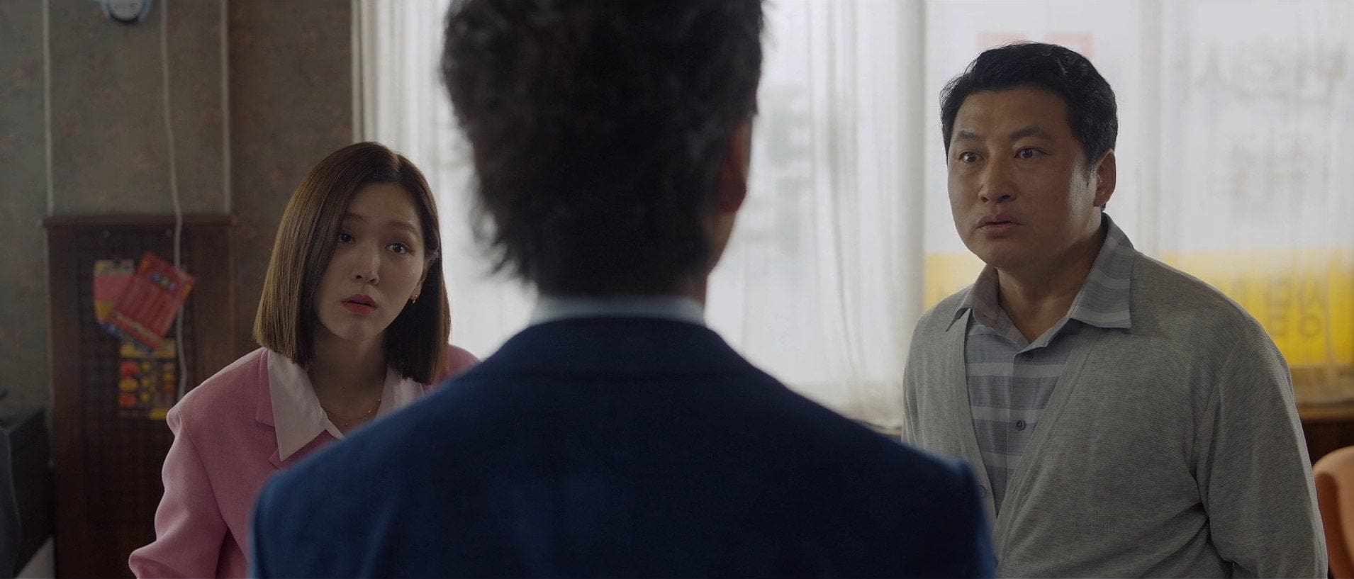 Still From One Dollar Lawyer Episode 10