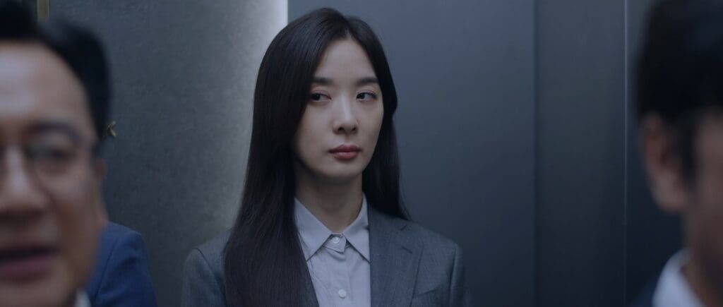 Still From One Dollar Lawyer Episode 8
