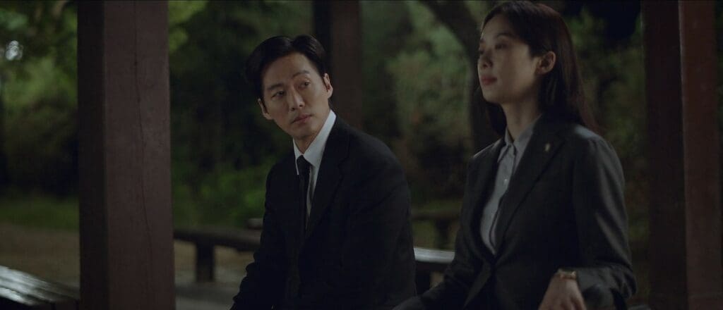 Still From One Dollar Lawyer Episode 8