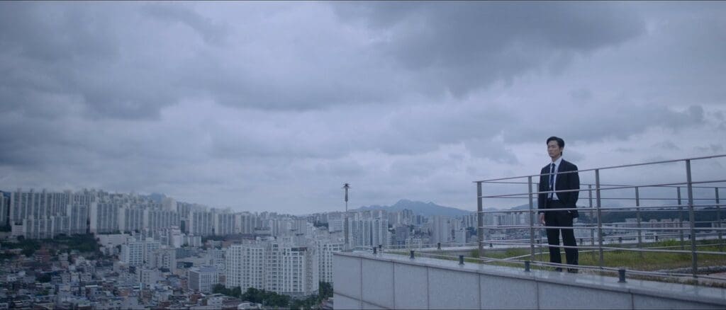 Still From One Dollar Lawyer Episode 8