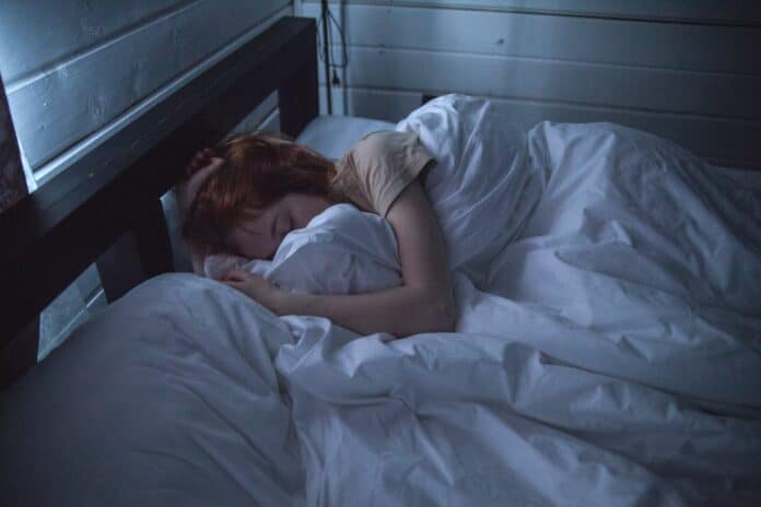 7 Bad Sleeping Habits To Stop