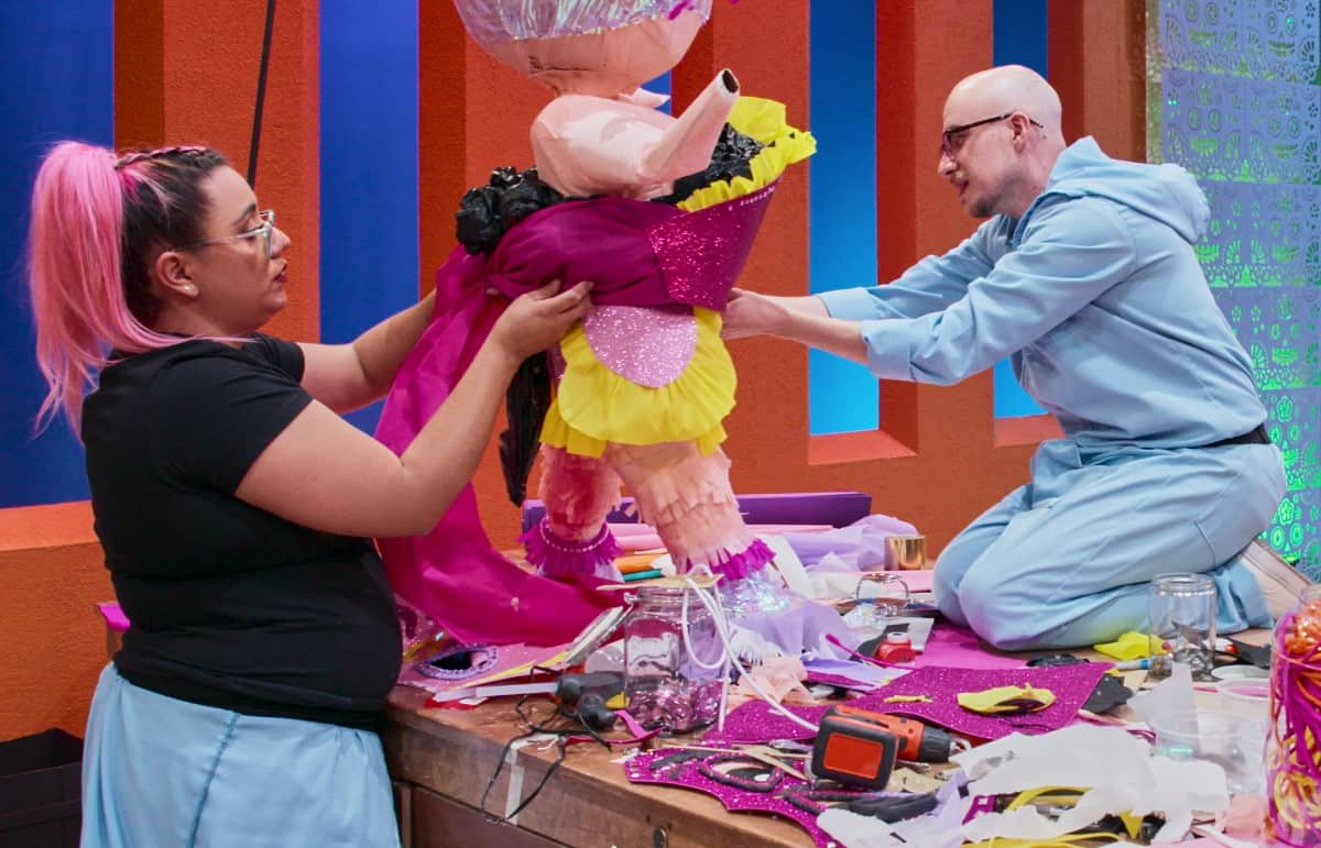 Pinata Masters Review Colourful, Artsy and Friendly Competition Show