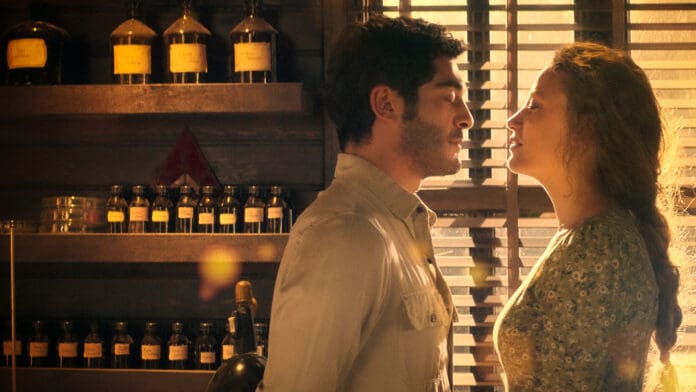Shahmaran Review: Serenay Sarıkaya, Burak Deniz