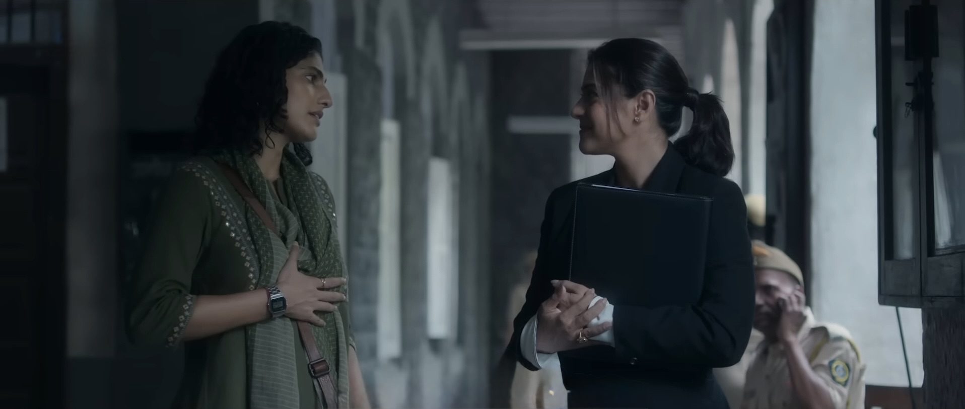 The Trial Review: Kajol's Courtroom Drama Intrigues You in the Beginning, But Loses its Track Midway and Becomes Irrelevant! 3 The Trial Review: Kubbra Sait, Kajol