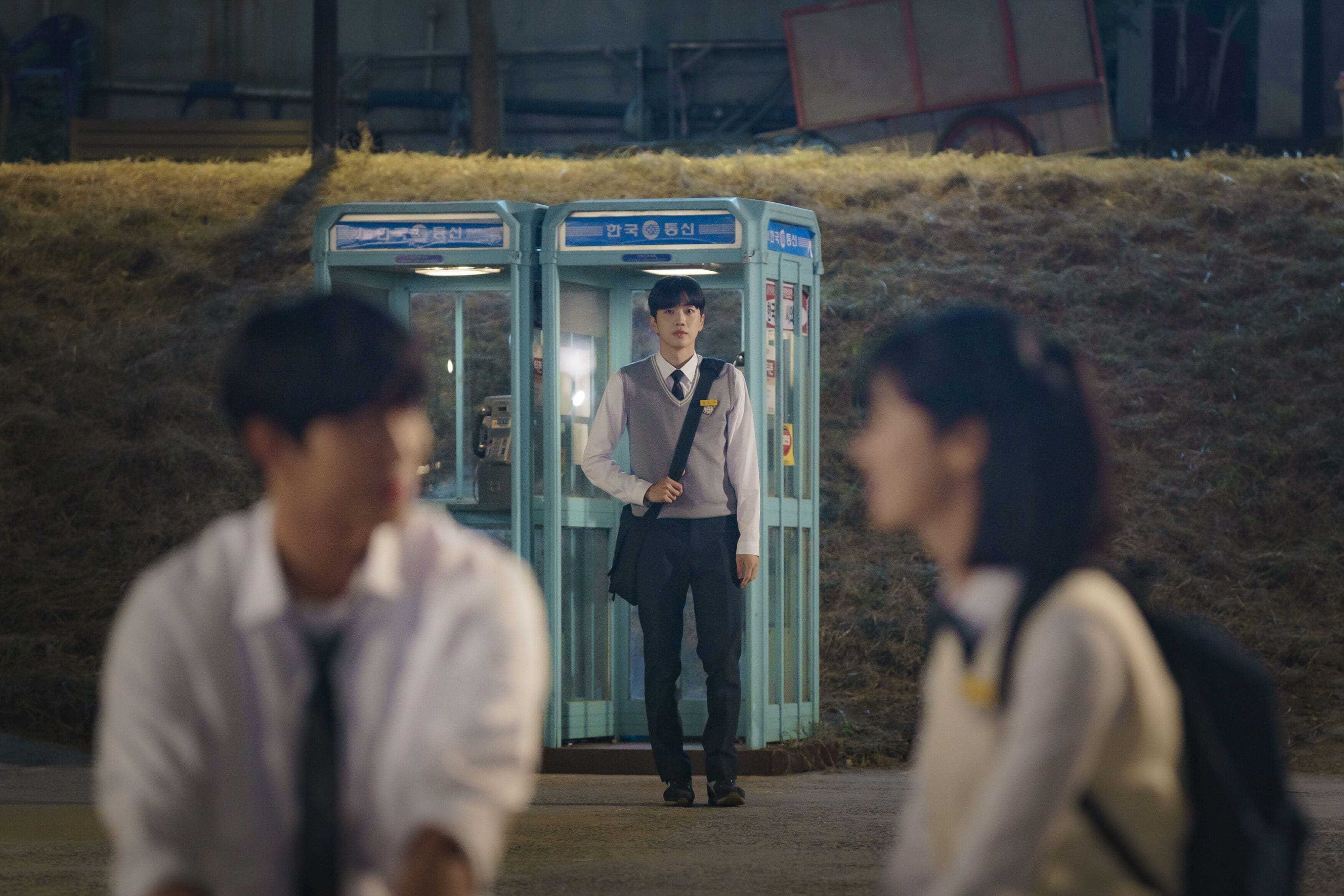 A Time Called You Review: Jeon Yeo-been, Ahn Hyo-seop Are in For a Time ...