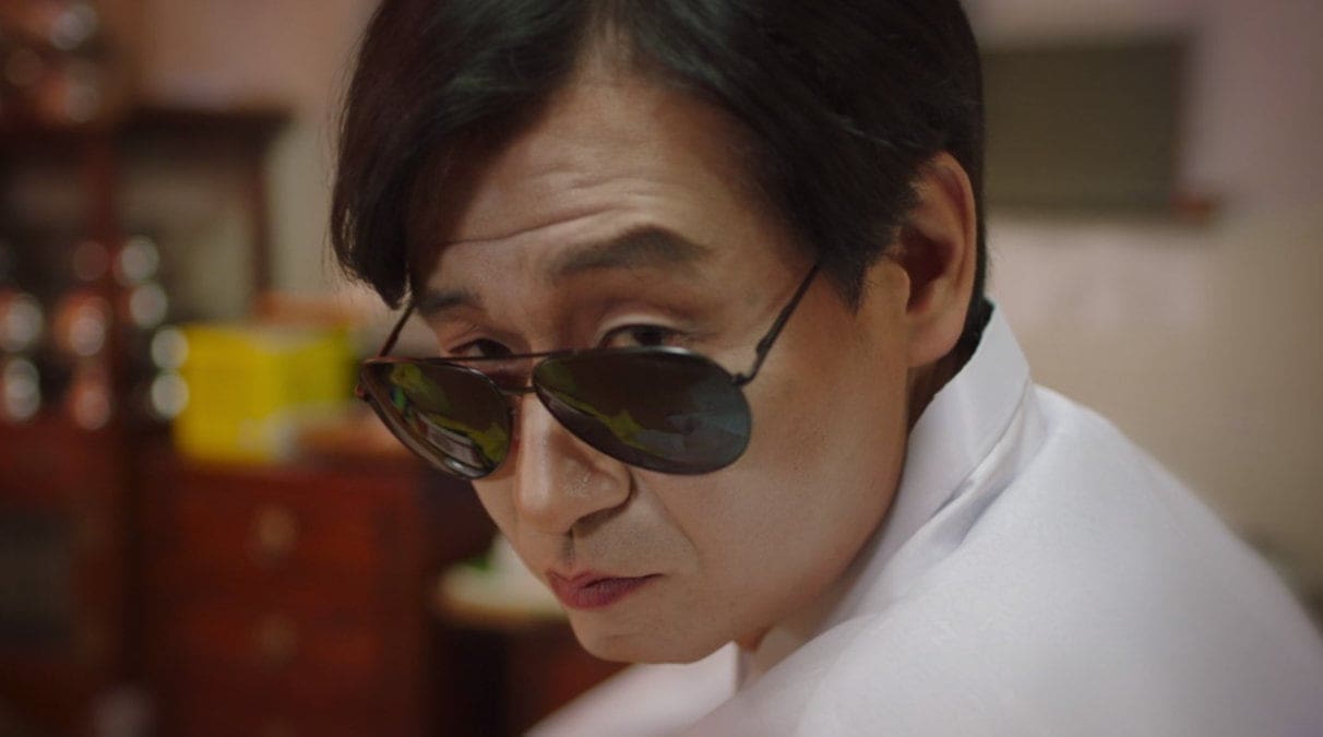 Behind Your Touch Episode 16 Preview Still 2