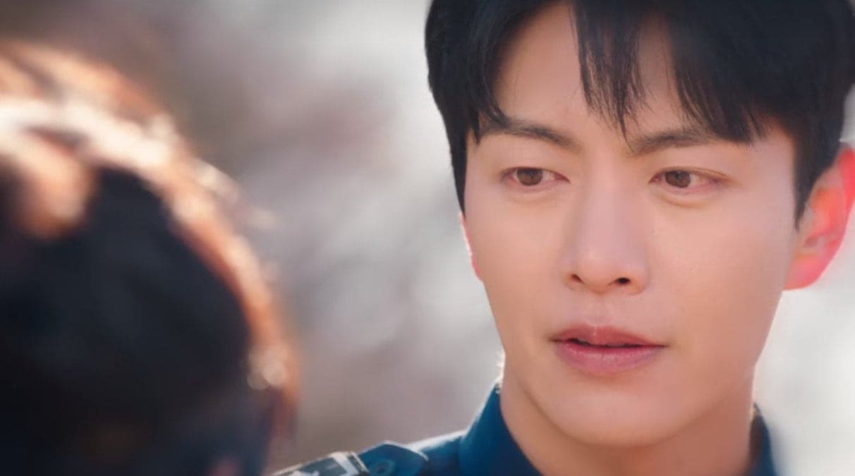 Behind Your Touch Episode 16 Recap and Review: Jang-yeol and Ye-boon Kickstart Their Happy Detective Journey! 3 Behind Your Touch Episode 16 Review Still 5