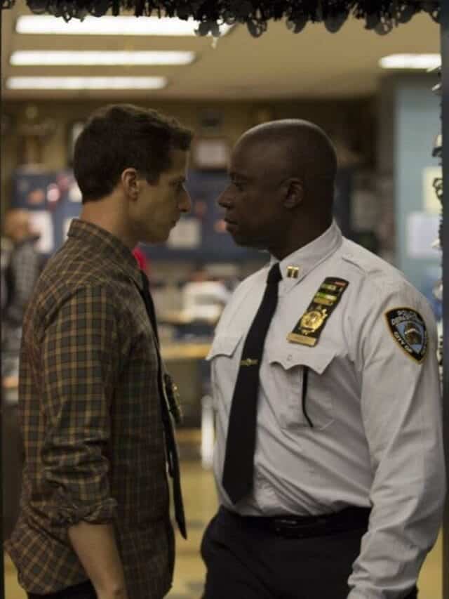 Best Brooklyn Nine Nine Halloween Episodes That Open The Door To Noice best-brooklyn-nine-nine-halloween-episodes-that-open-the-door-to-noice