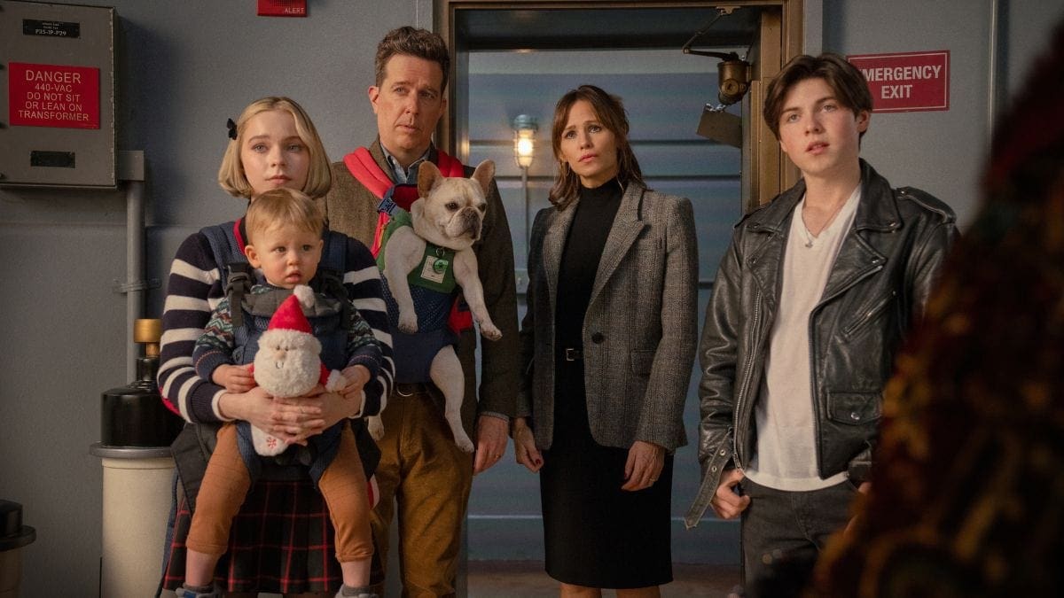 Family Switch Review: Jennifer Garner-Ed Helms' Self-Aware