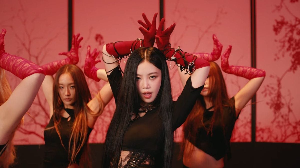 Soojin Agassy Album Review by Netizens: “Mother is in Her Element