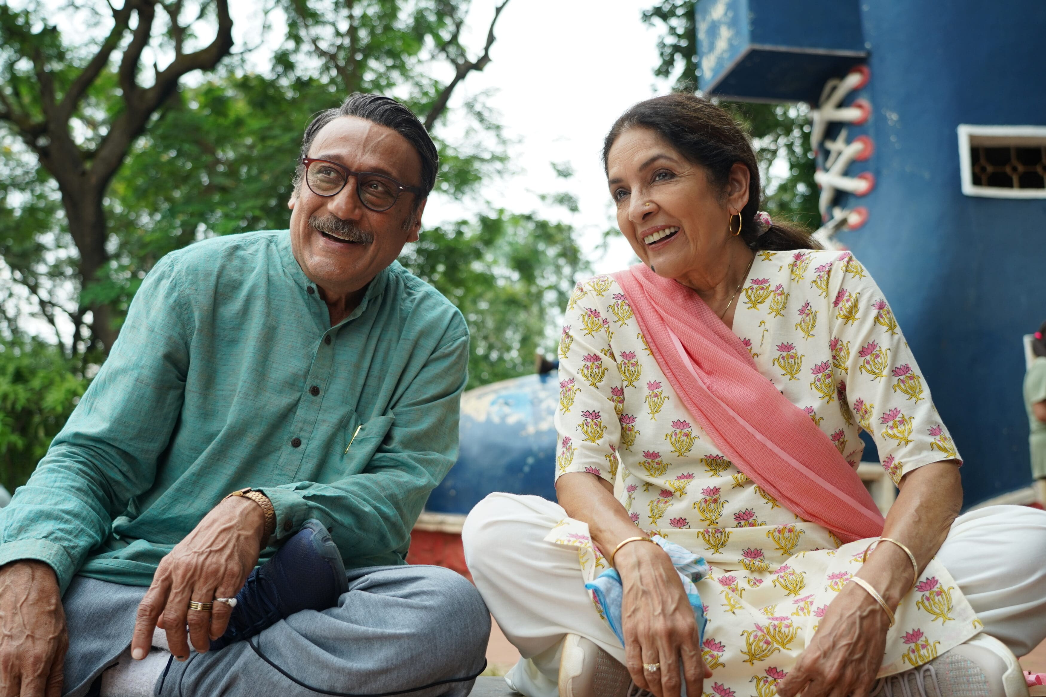 mast mein rehne ka review