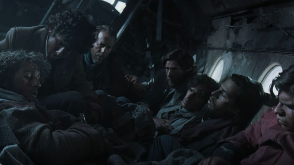 Society of the Snow Ending Explained: Were the Survivors Rescued? Did Numa Turcatti Make It Out Alive? 1 Society of the Snow Ending Explained -Passengers