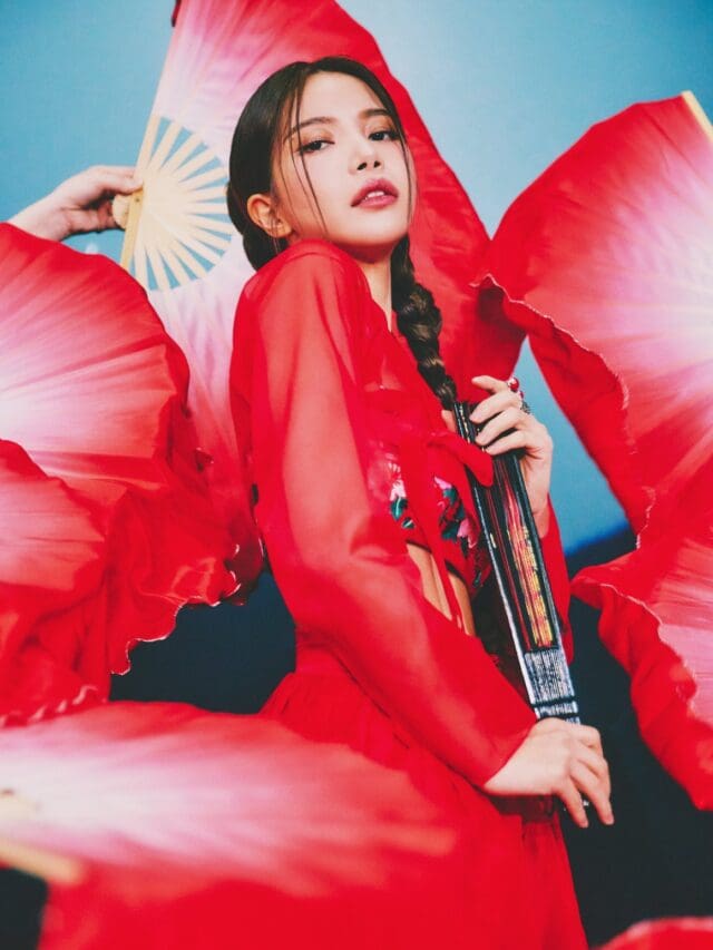 Happy Birthday Solar: 5 Iconic Fashion Moments
