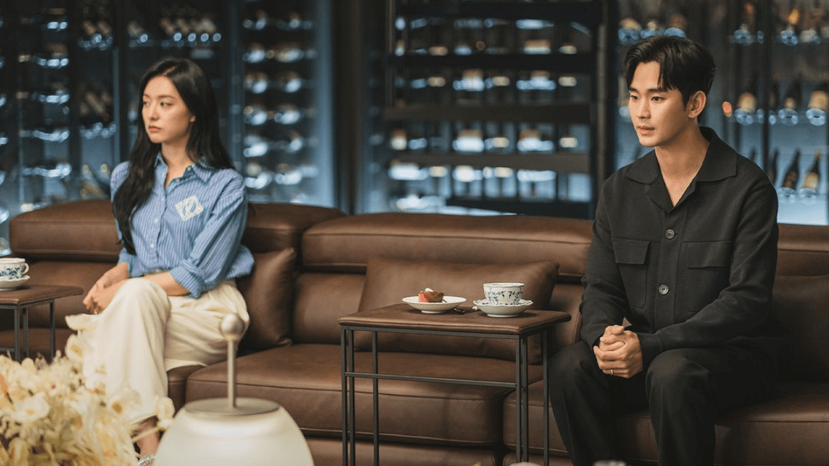 Queen of Tears Episode 1 Recap and Review: Kim Soo-hyun and Kim Ji-won