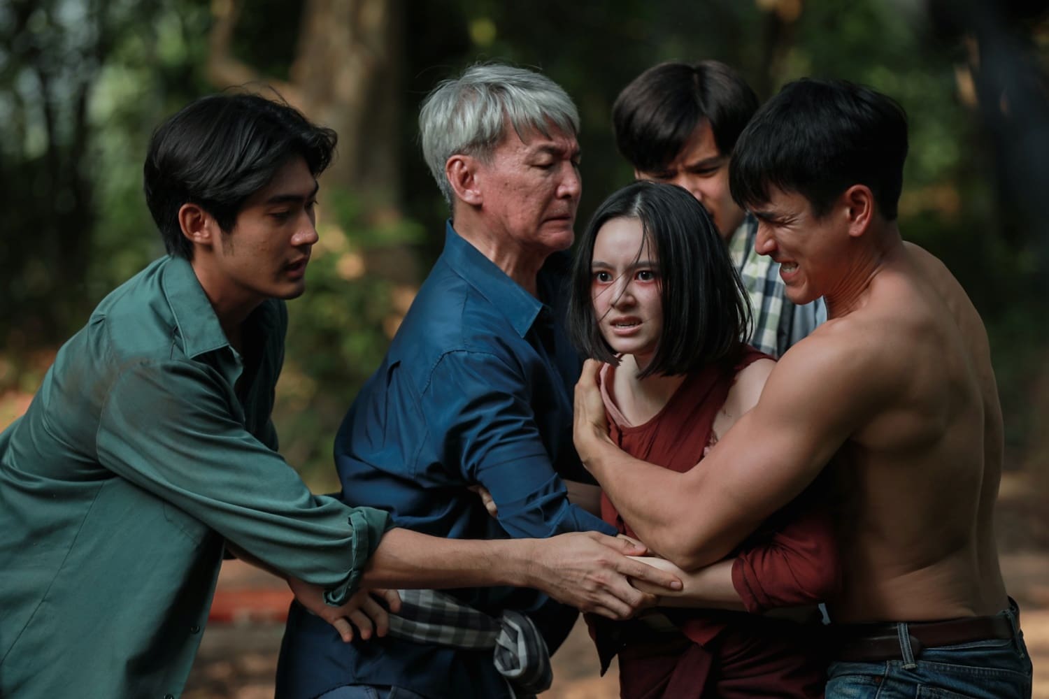 Death Whisperer Review: Nadech Kugimiya, Rattawadee Wongthong, Paramej Noiam, Kajbhunditt Jaidee, Peerakrit Phacharaboonyakiat