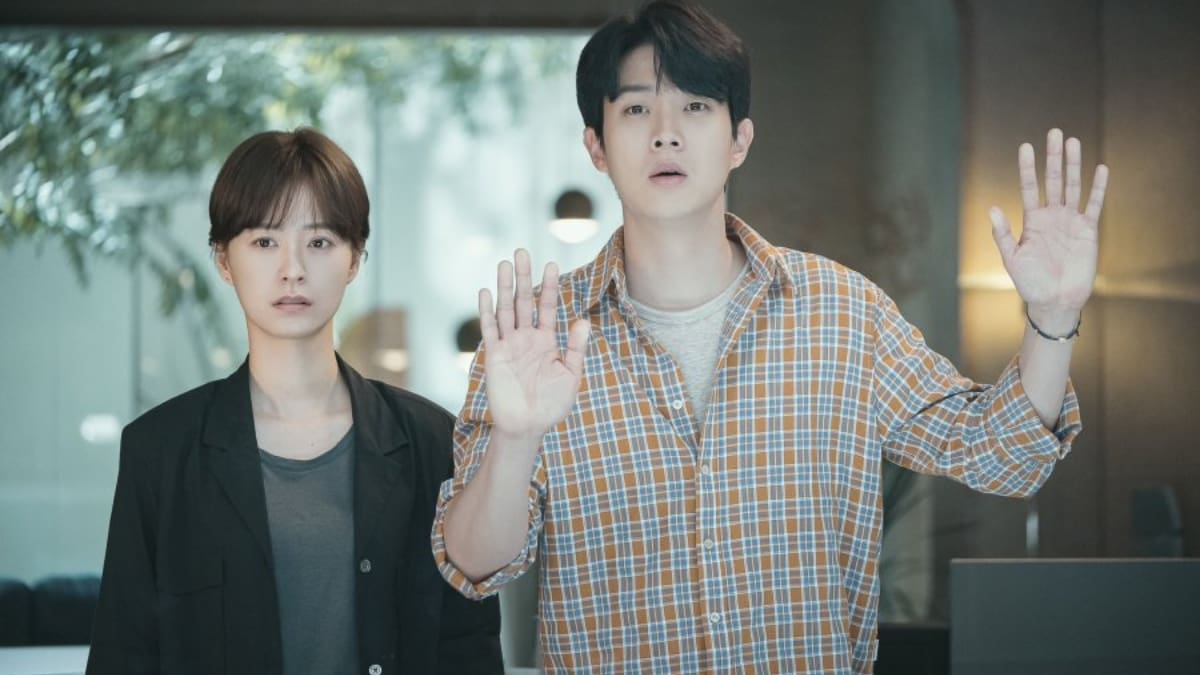 Wonderland Korean Movie: All About the Romantic Sci-Fi Film Starring Bae Suzy, Park Bo-gum, Choi Woo-shik and Others