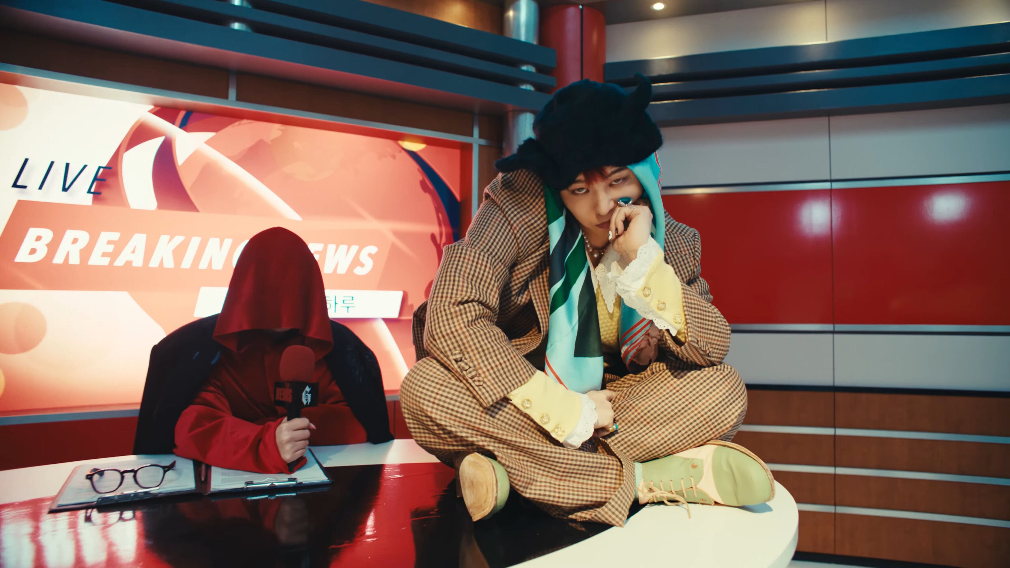 G-Dragon Power MV Reaction: Fans Hail Him as a Living Legend in This Epic Comeback!
