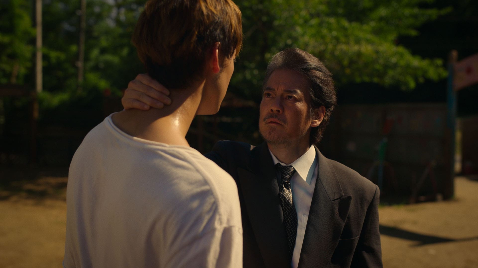 Like a Dragon: Yakuza Review: Thrilling and Twisted in All the Right Ways 3 Like a Dragon: Yakuza Review: Ryoma Takeuchi, Toshiaki Karasawa