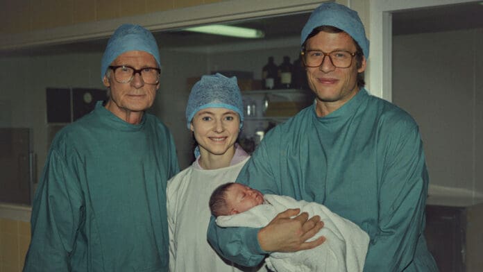 JOY - The Birth of IVF Review