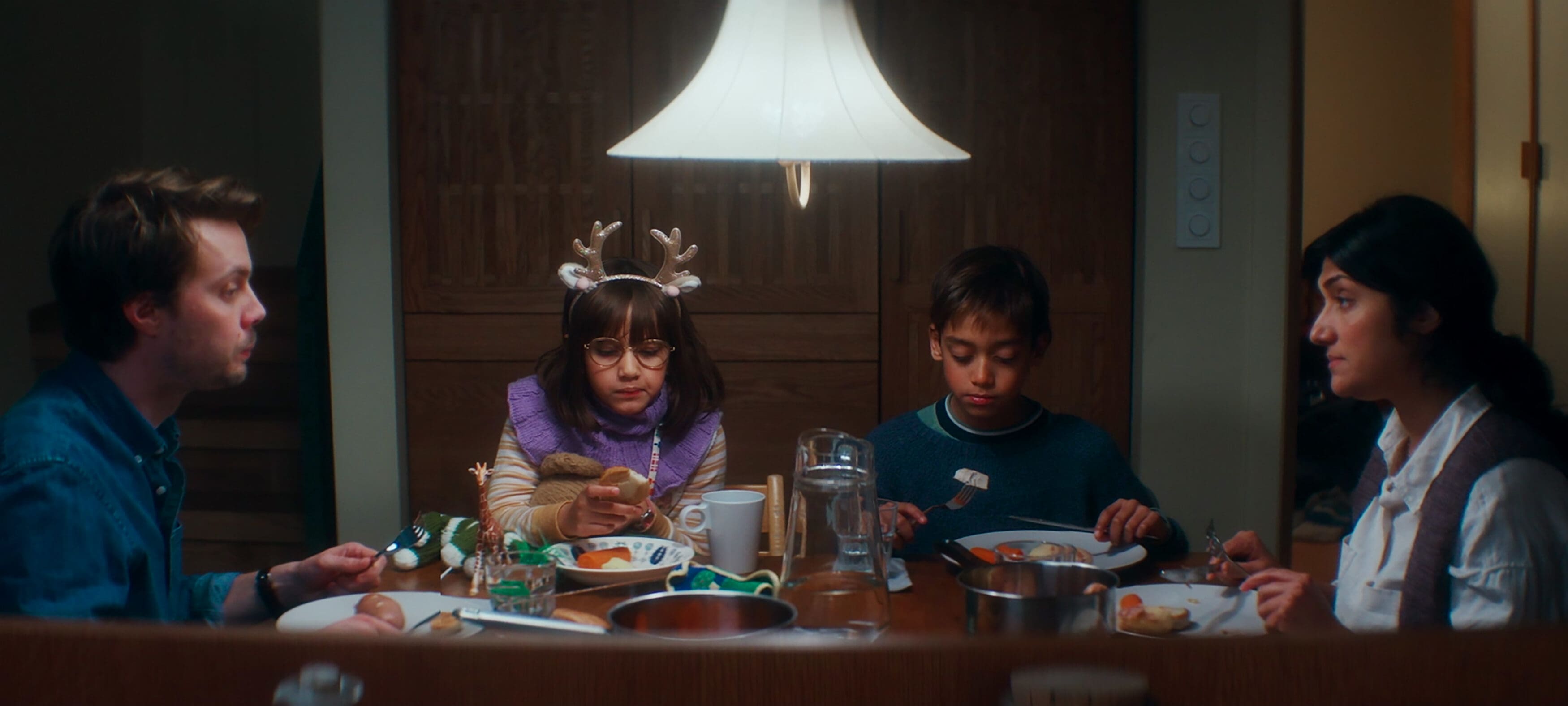 The Snow Sister Review: Gunnar Eiriksson, Advika, Mudit Gupta, Samsaya