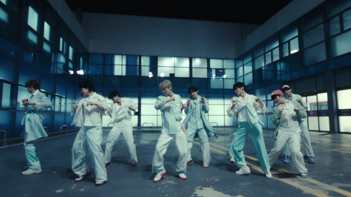 ZEROBASEONE Doctor! Doctor! MV Review: Soft, Catchy, Fun, Music with Love Sick Lyrics 3 ZEROBASEONE Doctor! Doctor! MV Review