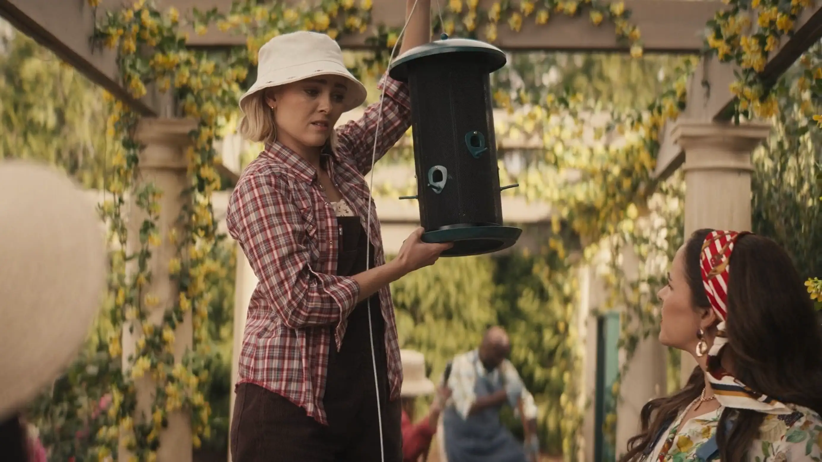 Grosse Pointe Garden Society Episode 5: Melissa Fumero, AnnaSophia Robb