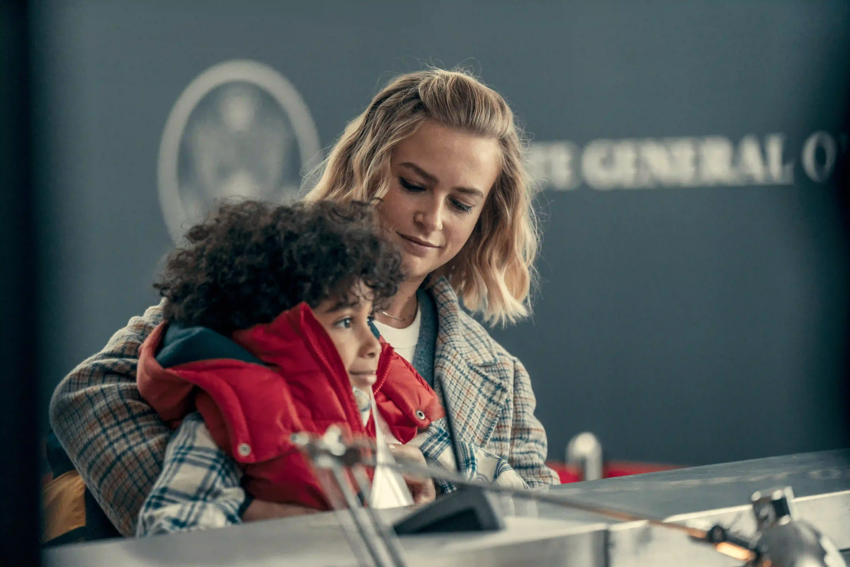 Exterritorial Ending Explained: Jeanne Goursaud, Rickson Guy da Silva