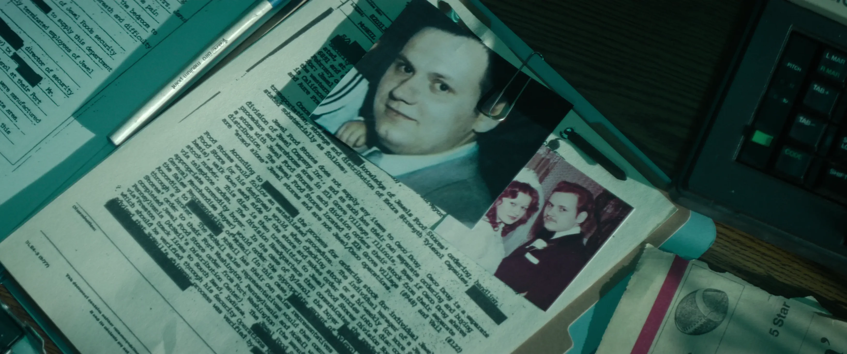 Cold Case: The Tylenol Murders Review: A Shocking Crime 2 Cold Case: The Tylenol Murders Review: Still