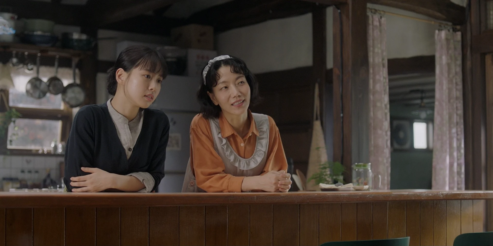 Tastefully Yours Episode 2: Go Min-si, Kim Shin-rok