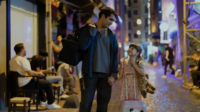 Abandoned Man Review: Mert Ramazan Demir, Ada Erma