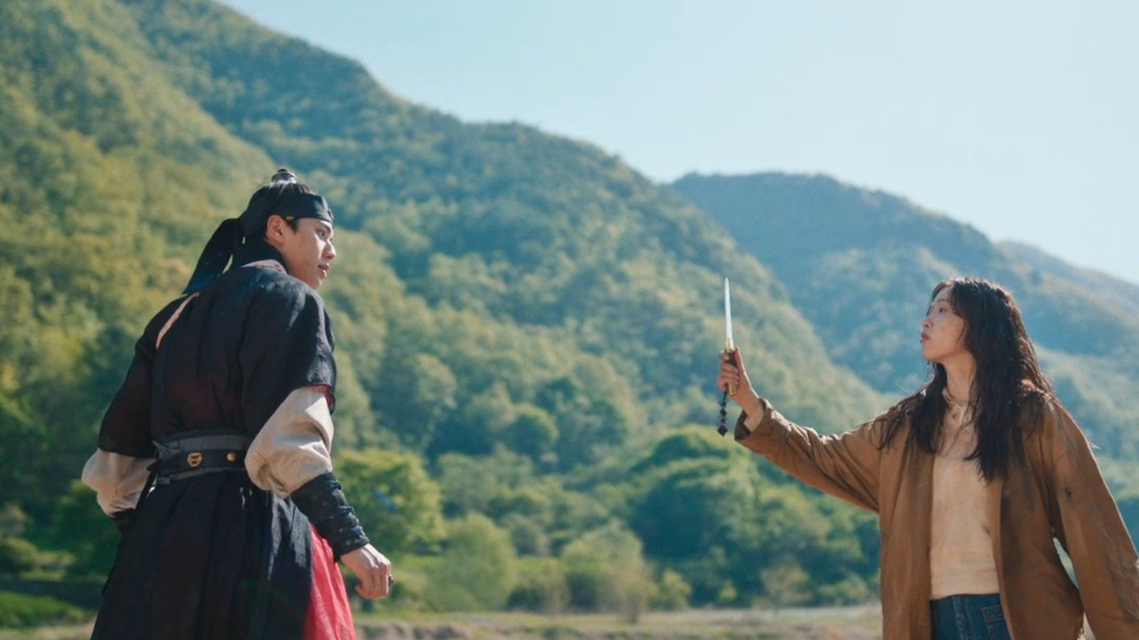 Bon Appetit, Your Majesty Episode 1 Review: Lee Chae-min, Im Yoon-ah