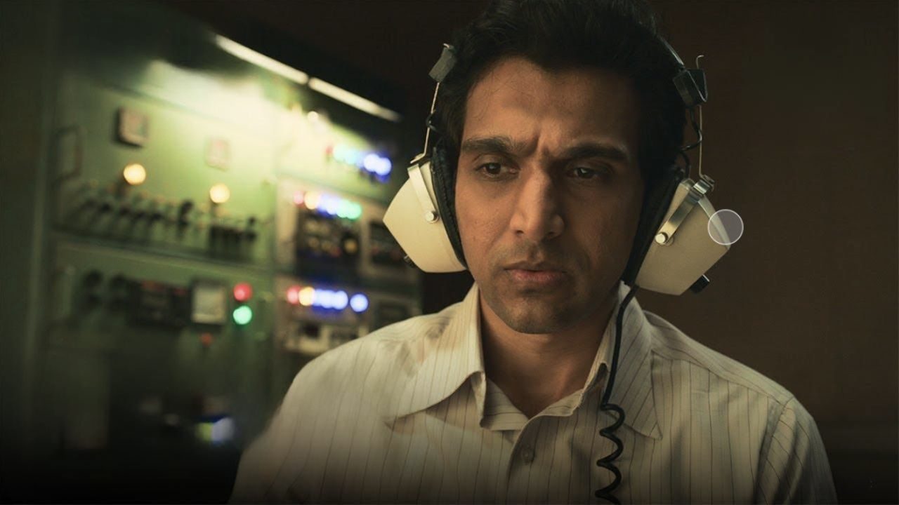 Saare Jahan Se Accha Ending Explained: Pratik Gandhi