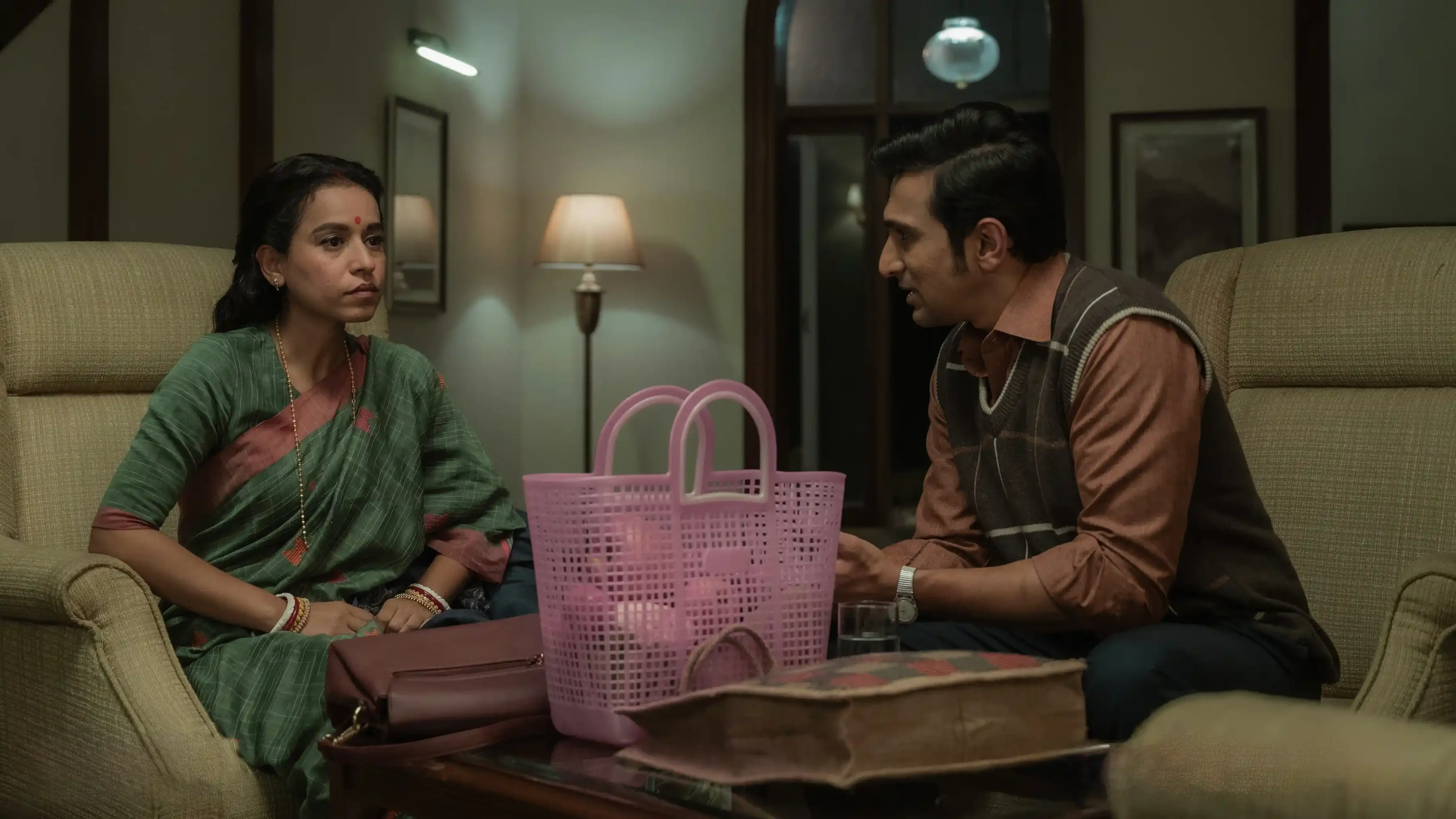 Saare Jahan Se Accha Review: Tillotama Shome, Pratik Gandhi