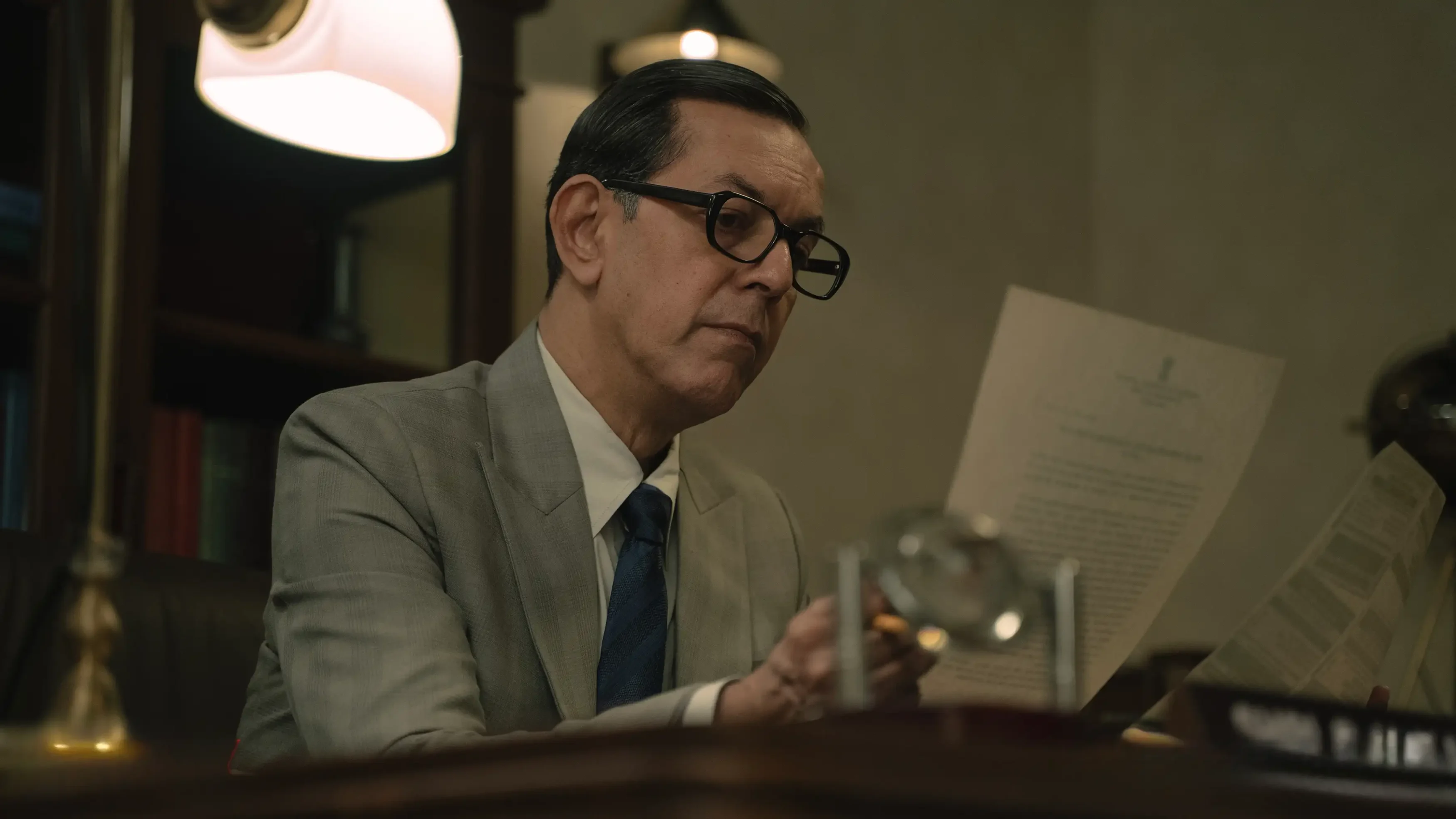 Saare Jahan Se Accha Review: Rajat Kapoor