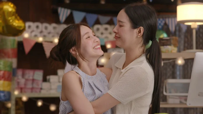 Whale Store XOXO Episode 10 Review: Love Pattranite Limpatiyakorn, Milk Pansa Vosbein