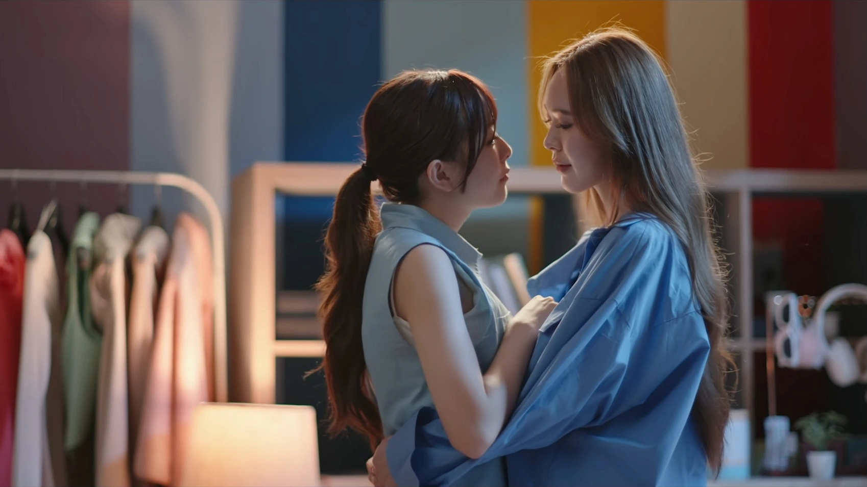 Whale Store XOXO Episode 10 Review: Mewnich Nannaphas Loetnamchoetsakun, June Wanwimol Jaenasavamethee