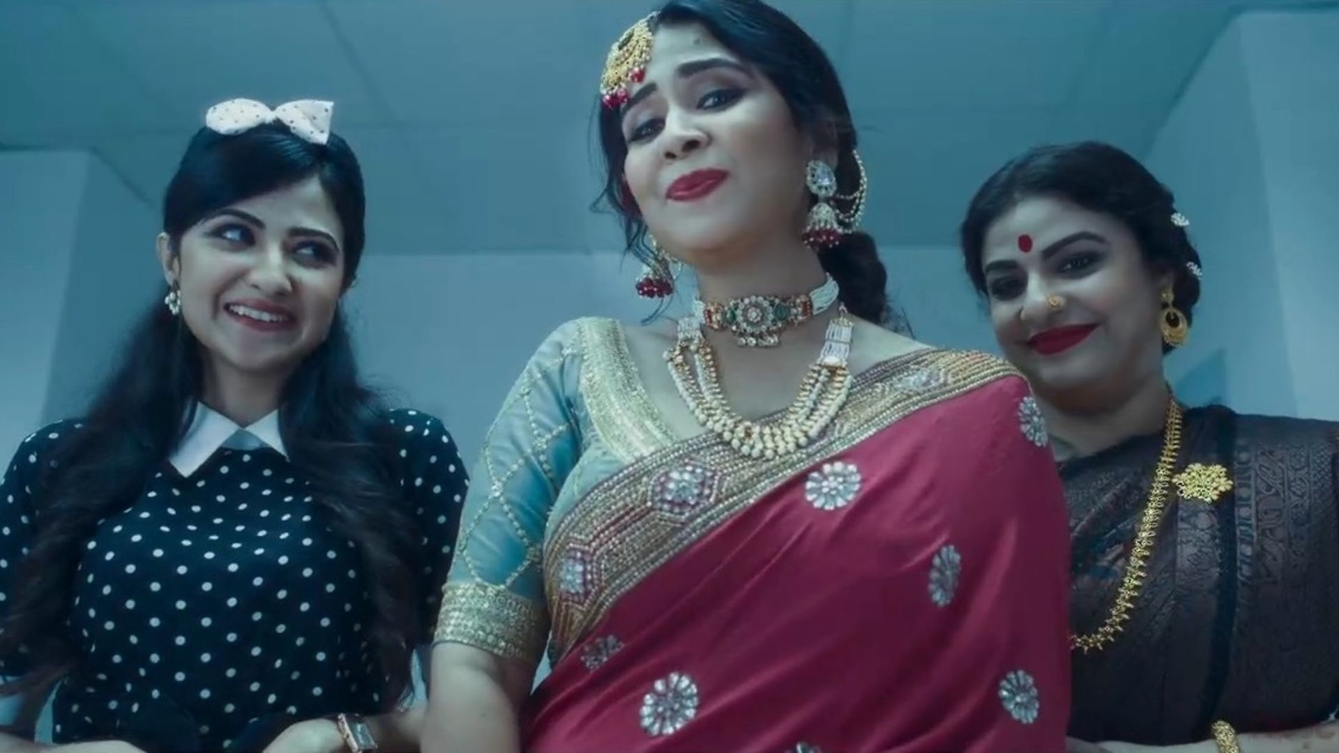 Bhootteriki Review: Aishwarya Sen, Dipanwita Sarkar, Avery Singha Roy