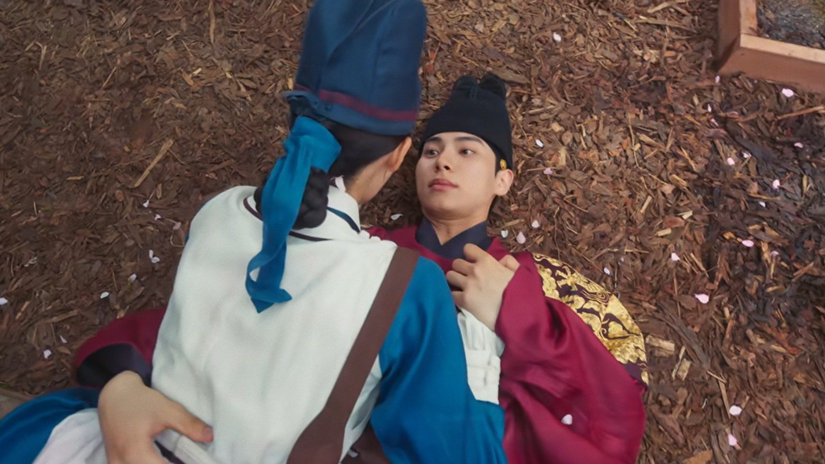 Bon Appetit Your Majesty Finale Predictions: Im Yoon-ah, Lee Chae-min