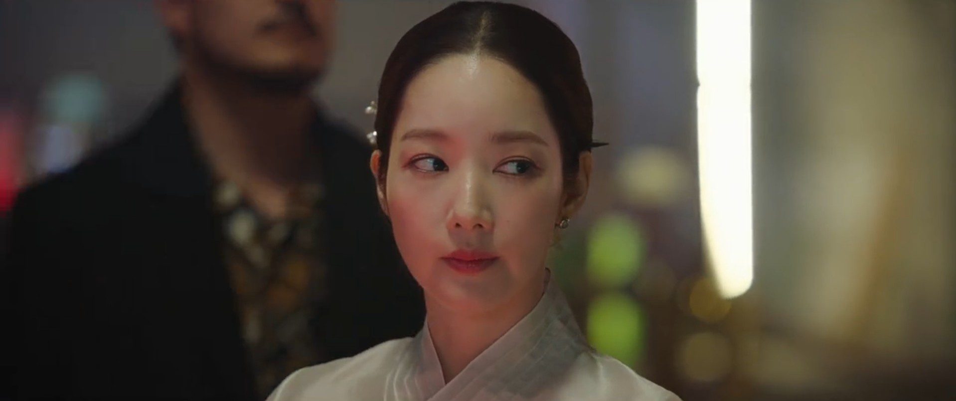 Confidence Queen Episode 1 Review: Park Min-young