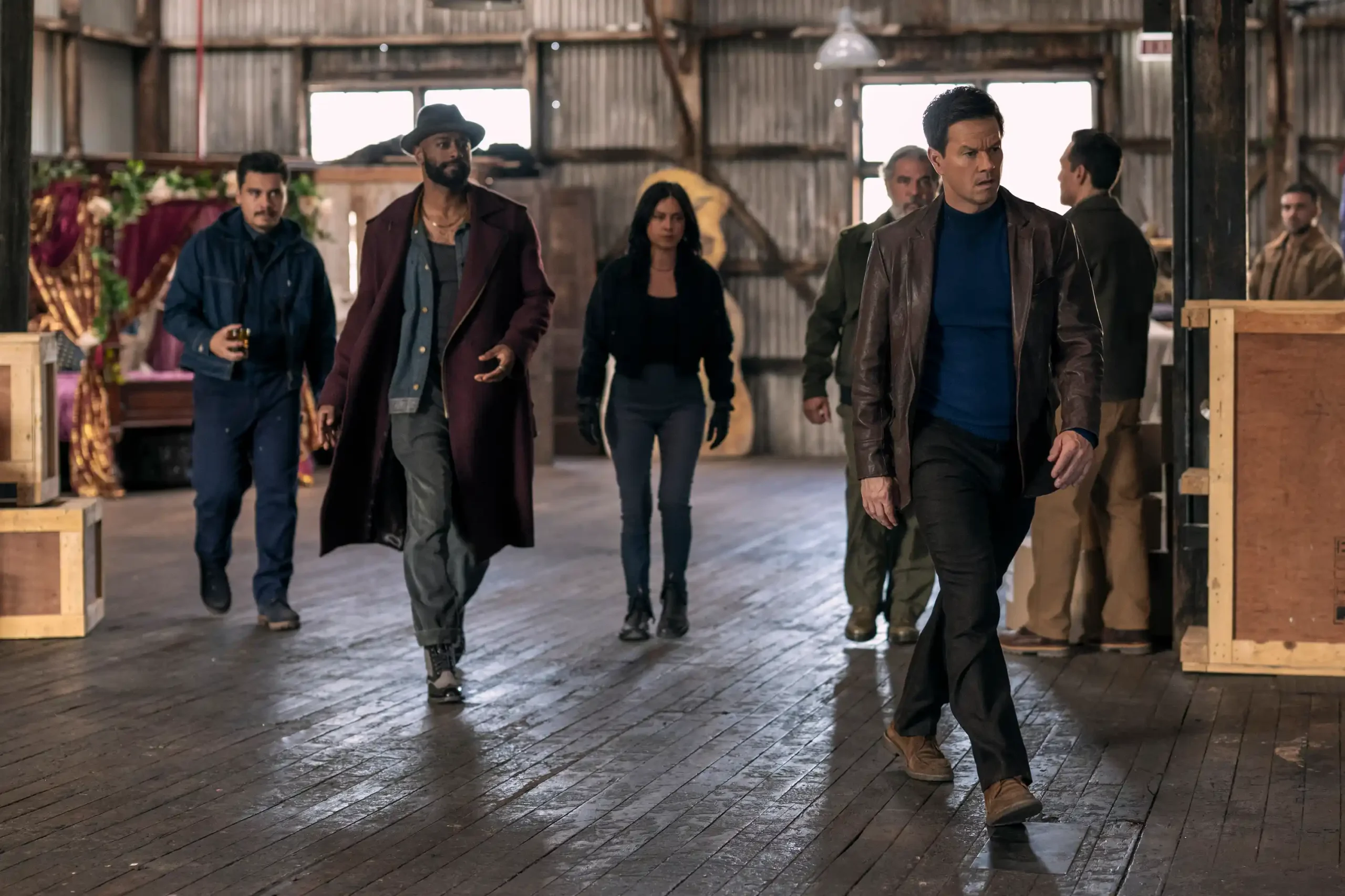 Play Dirty Review: Gabriel Alvarado, LaKeith Stanfield, Rosa Salazar, Hemky Madera, Mark Wahlberg
