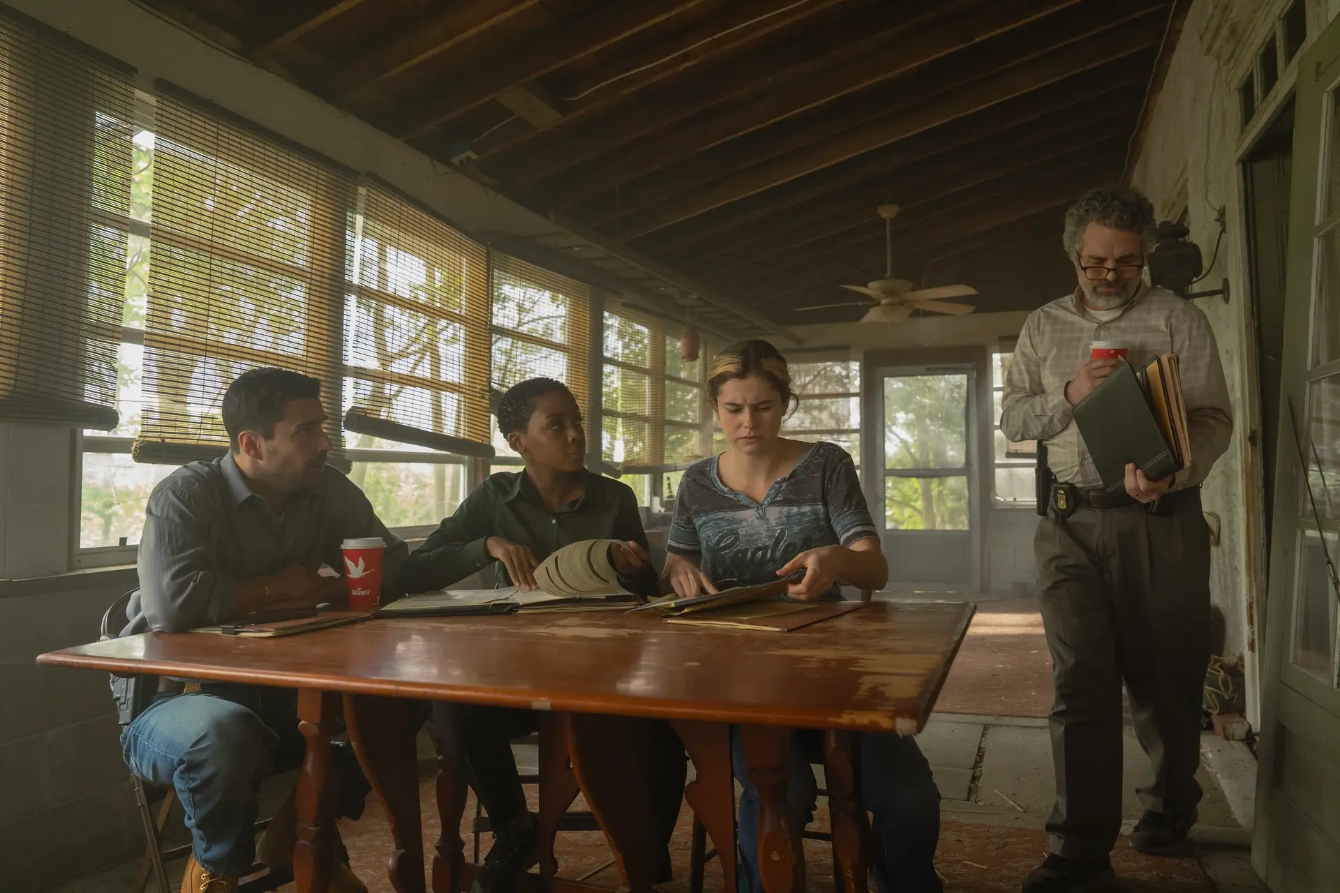 Task Episode 1: Fabien Frankel, Thuso Mbedu, Alison Oliver, Mark Ruffalo