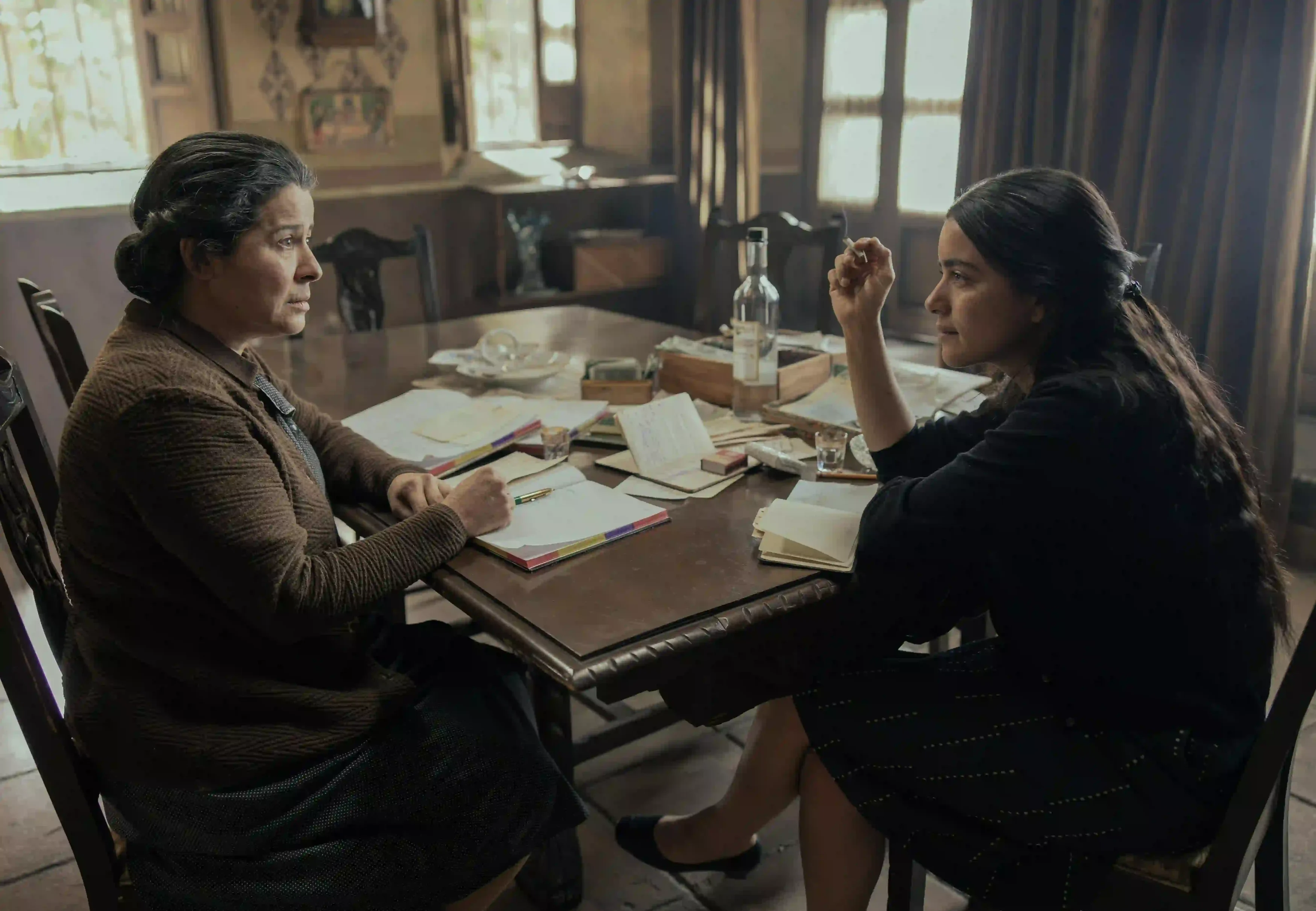 THe Dead Girls Ending Explained: Arcelia Ramírez, Paulina Gaitan