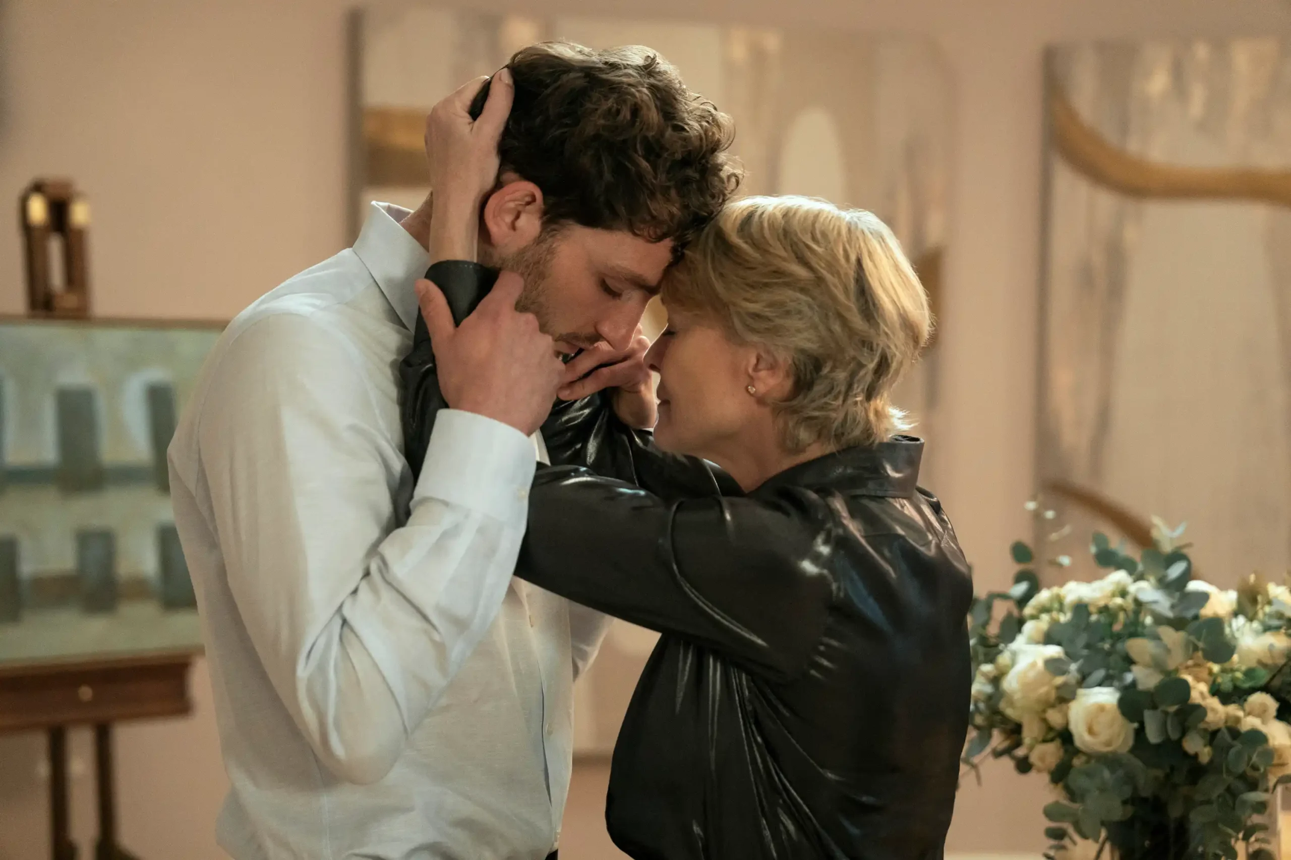 The Girlfriend Ending Explained: Laurie Davidson, Robin Wright