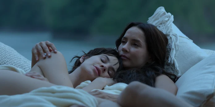 The Guest Review: Laura Londoño, Carmen Villalobos