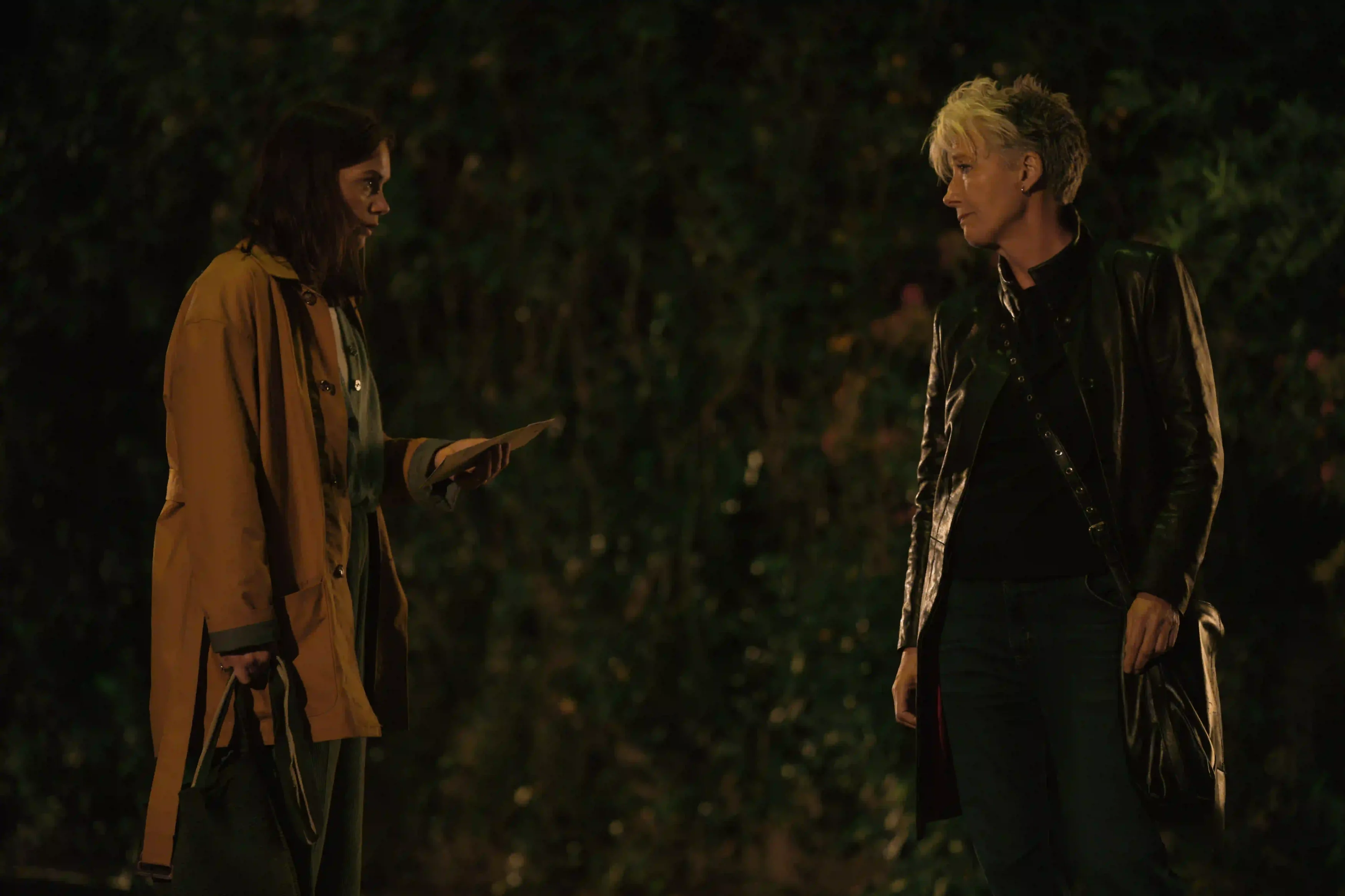 Down Cemetery Road Review: Ruth Wilson, Emma Thompson